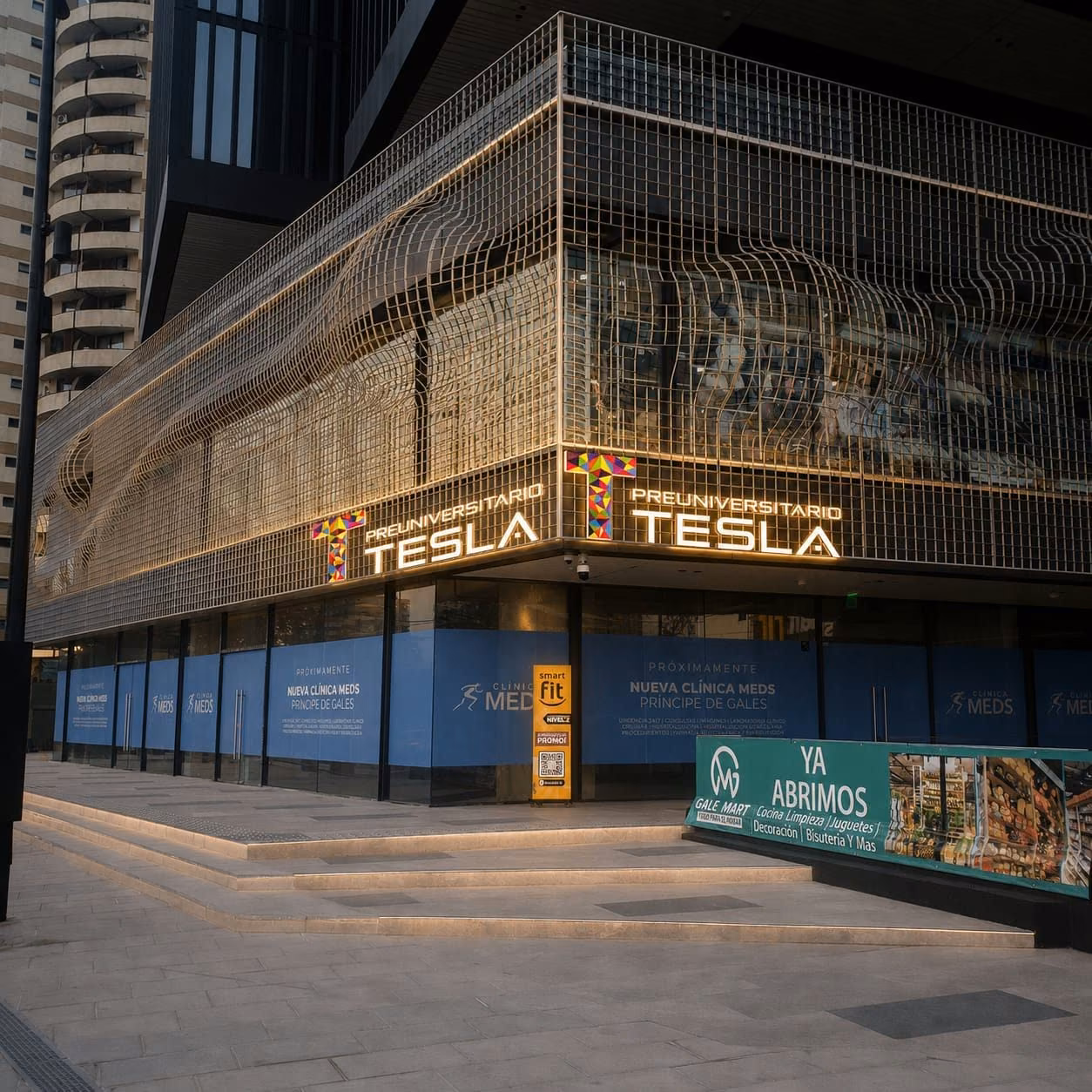 Fachada de una sede Preu Tesla